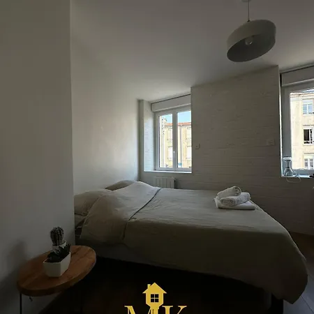 Cosy Gare Et Centre Apartament