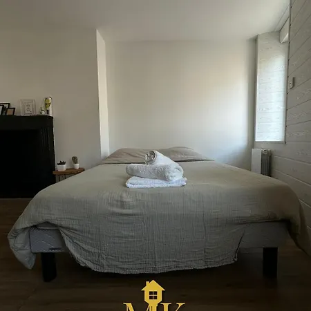 L'escale A Deux Pas De La Gare & Netflix, * Nancy
