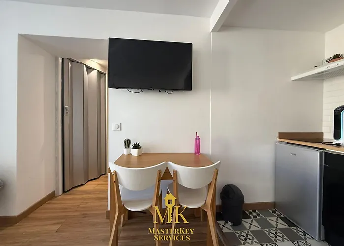 Design Gare, Netflix & Confort Apartament Nancy